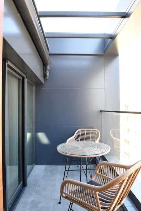 New York: A Spacious Modern Apartment With Parking София Экстерьер фото